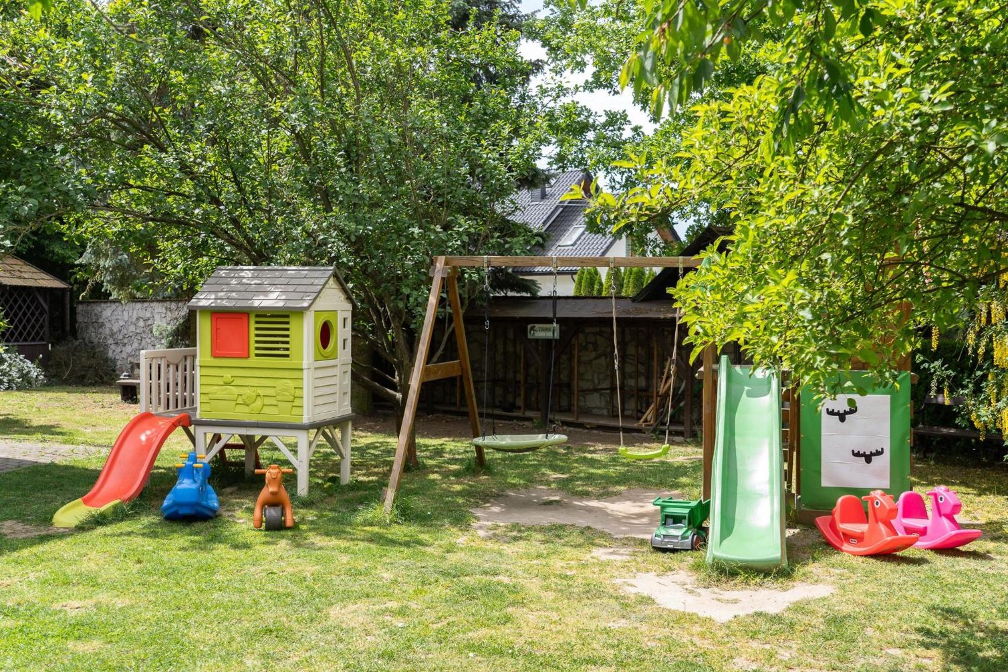 Pokoje Goscinne Cheval Krakow Exterior photo